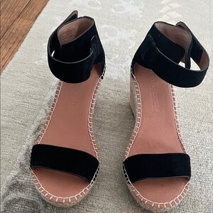 Gentle Souls Black Wedge Sandals